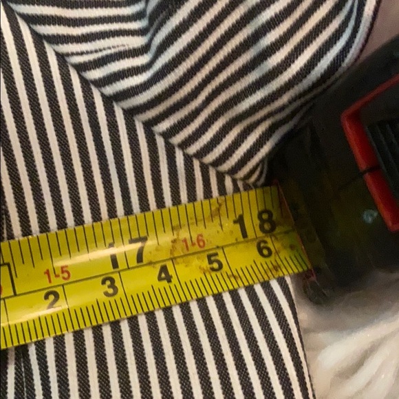 ‼️ Bannana Republic Stylish Stripped Blazer - Picture 2 of 7